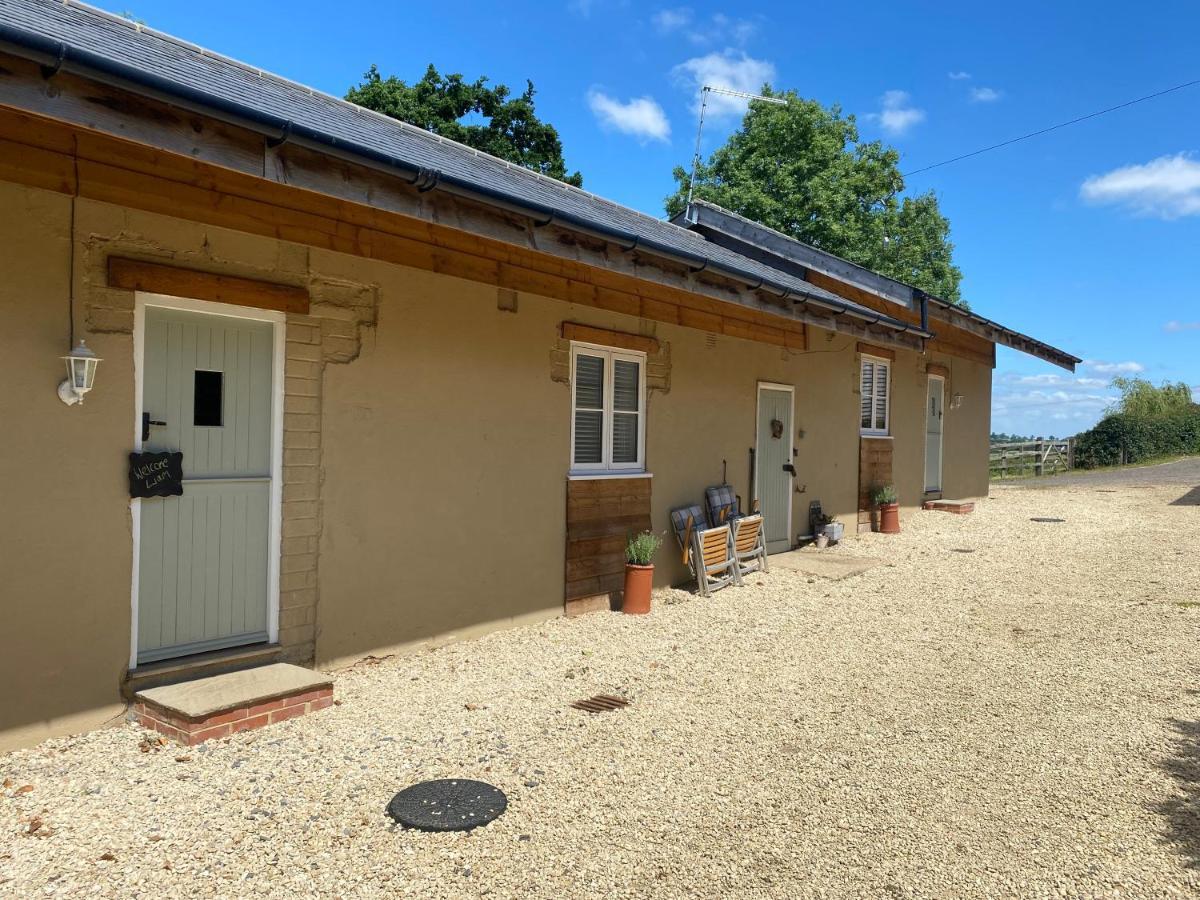 Spring Hill Cottages Towcester Esterno foto